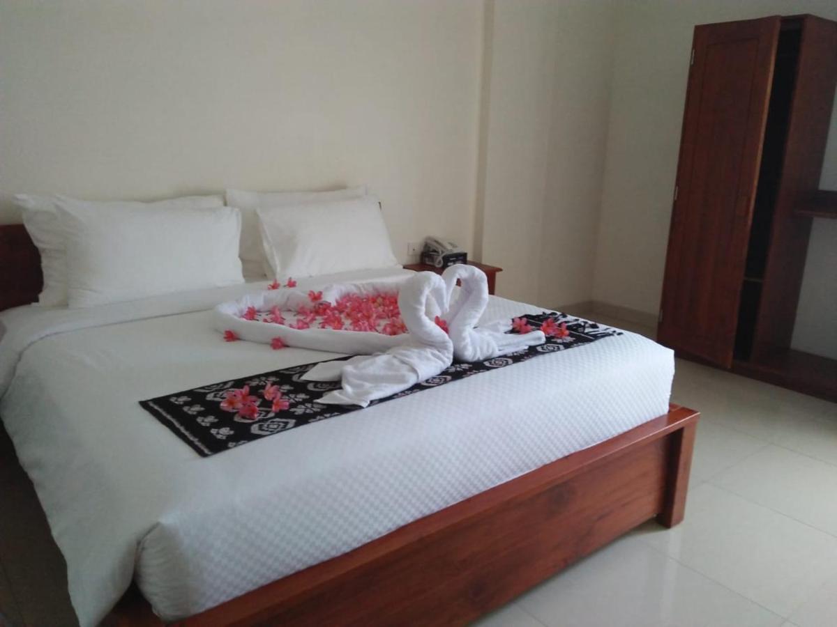 Kalton Hotel Labuan Bajo Kültér fotó