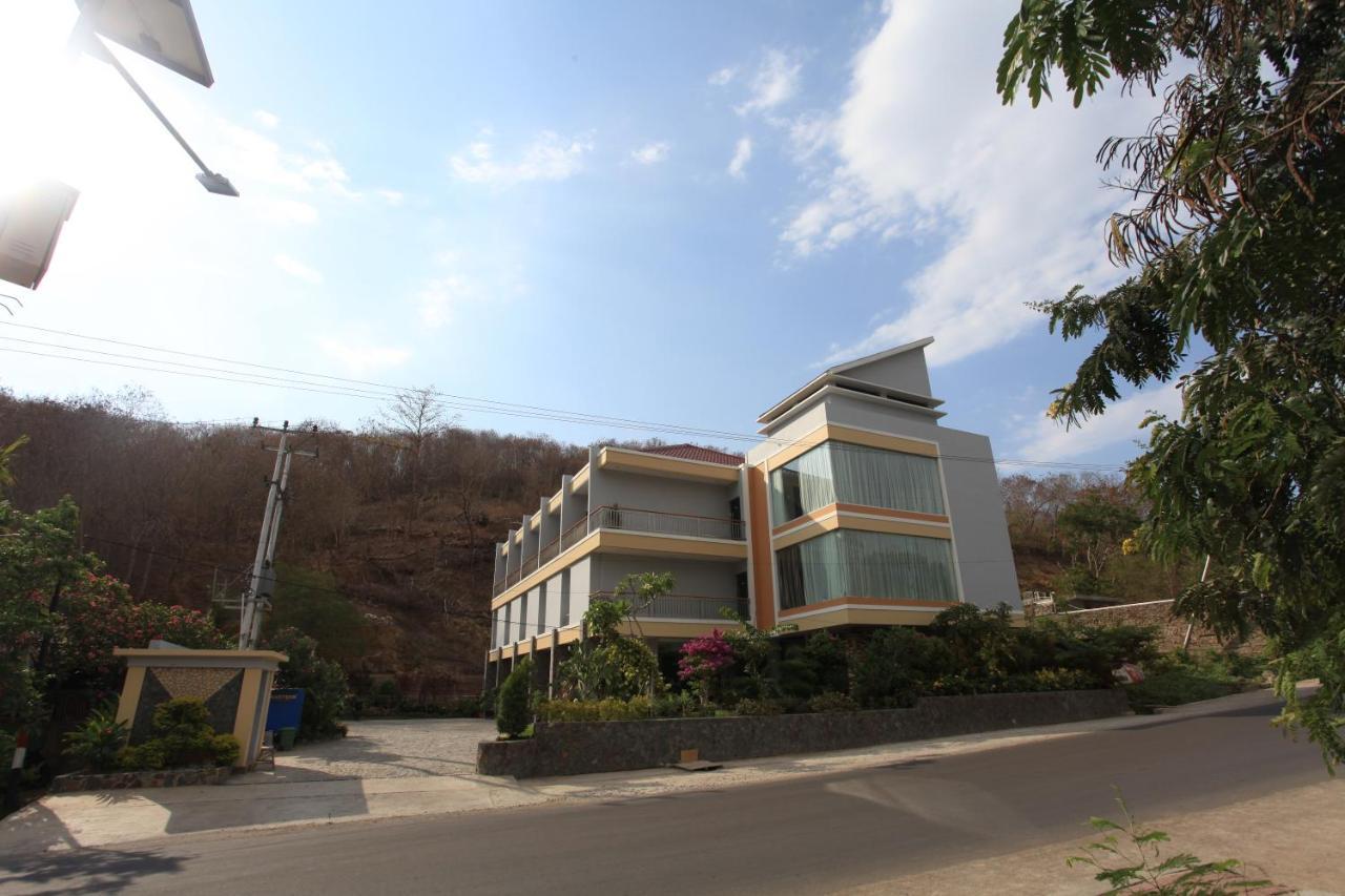 Kalton Hotel Labuan Bajo Kültér fotó